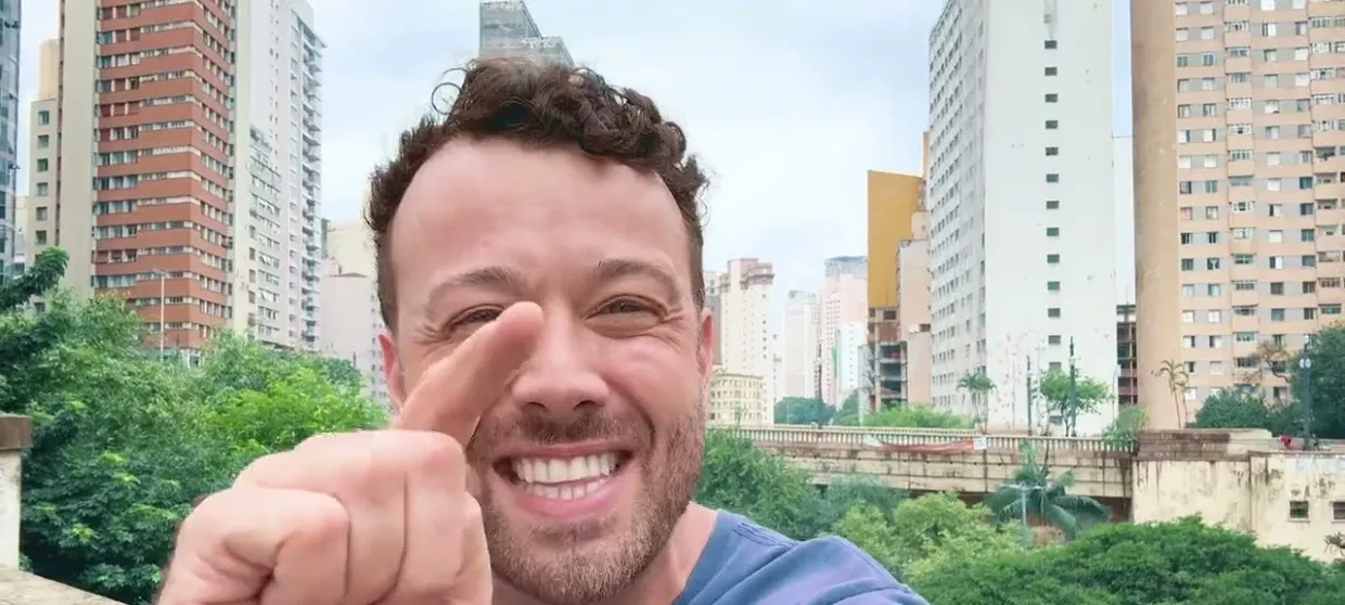 Tiago Lopes apresenta o treinamento Pilotando Sua Viagem Online