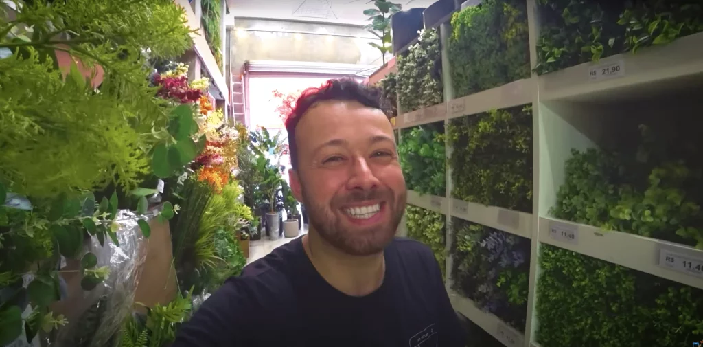 ttiago lopes rua das flores artificiais sp