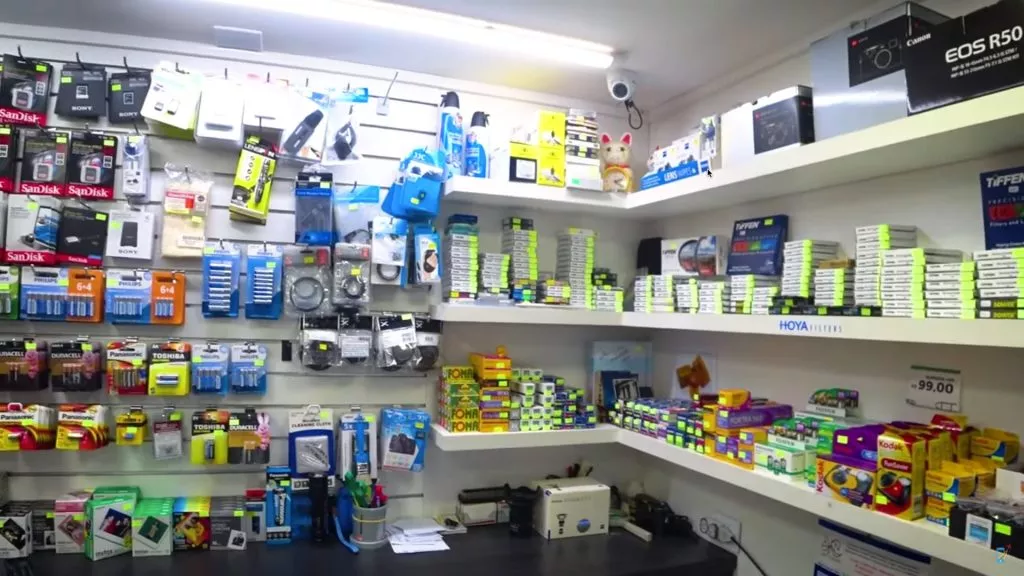 Rua das Máquinas Fotográficas e Lentes