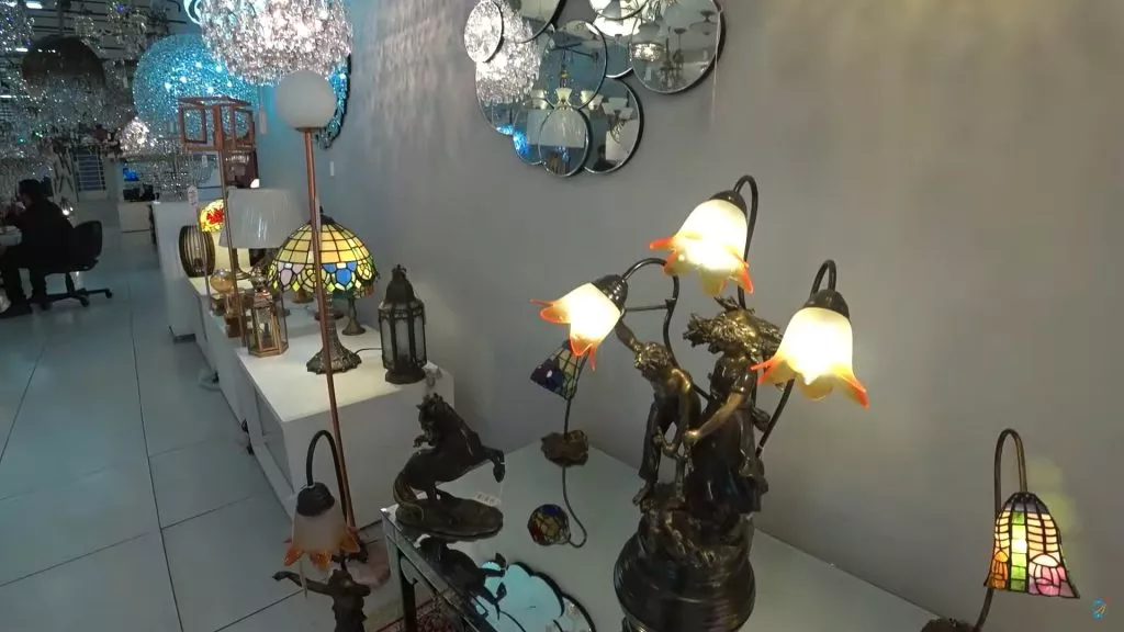 Tiago Lopes - rua dos lustres