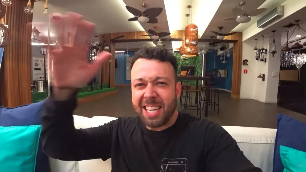 Tiago Lopes - rua dos lustres